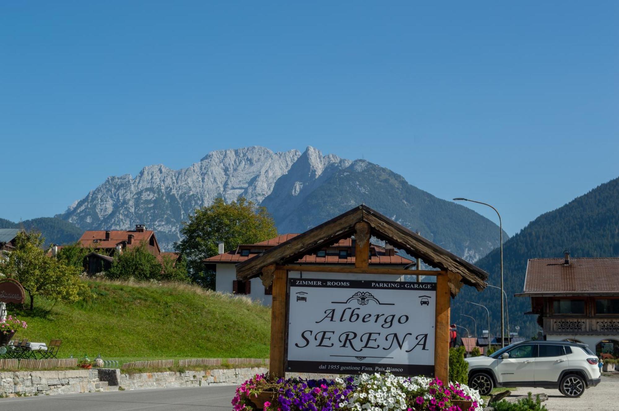 Hotel Serena - Tre Cime Views Auronzo di Cadore Eksteriør billede