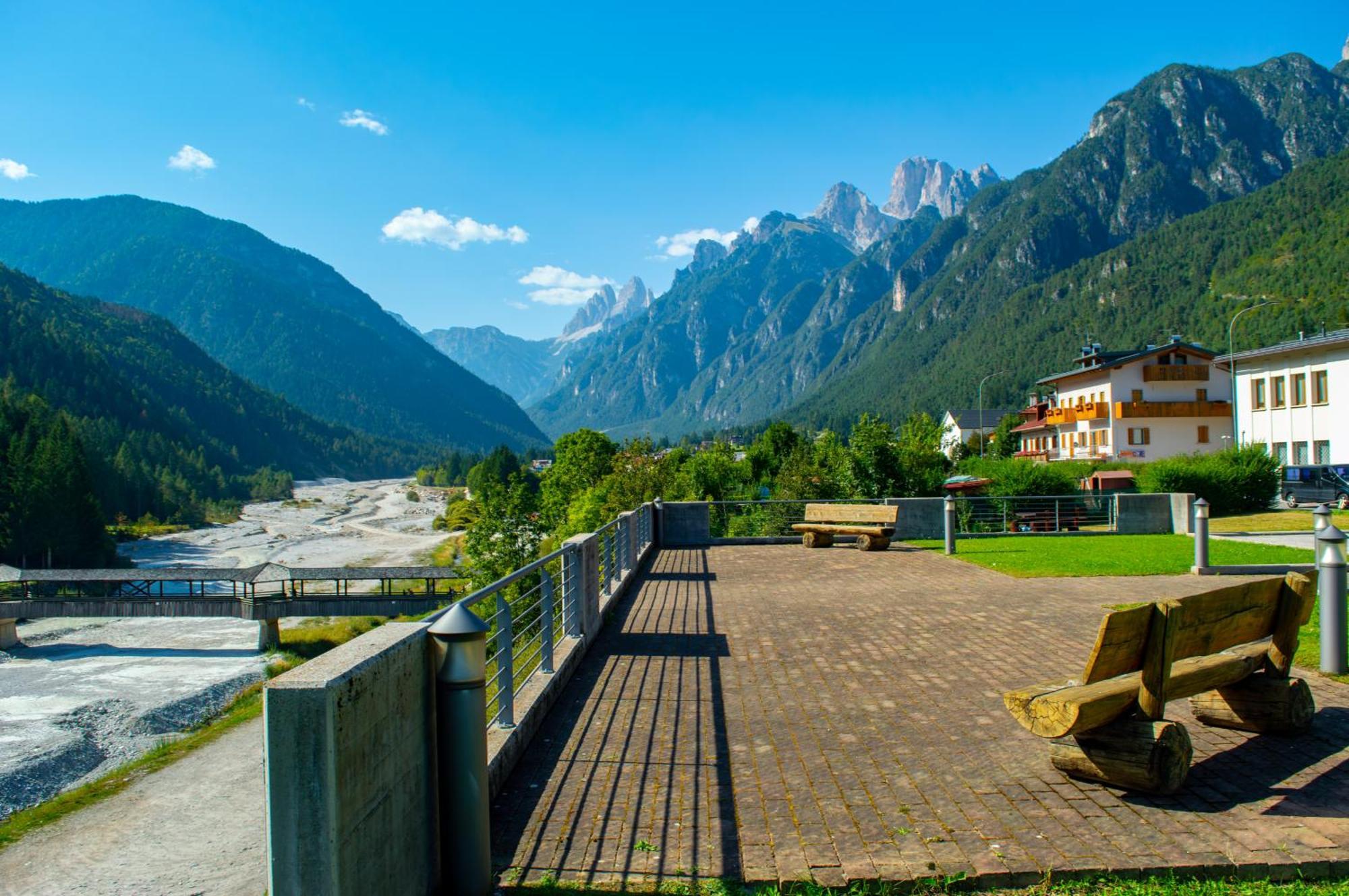Hotel Serena - Tre Cime Views Auronzo di Cadore Eksteriør billede