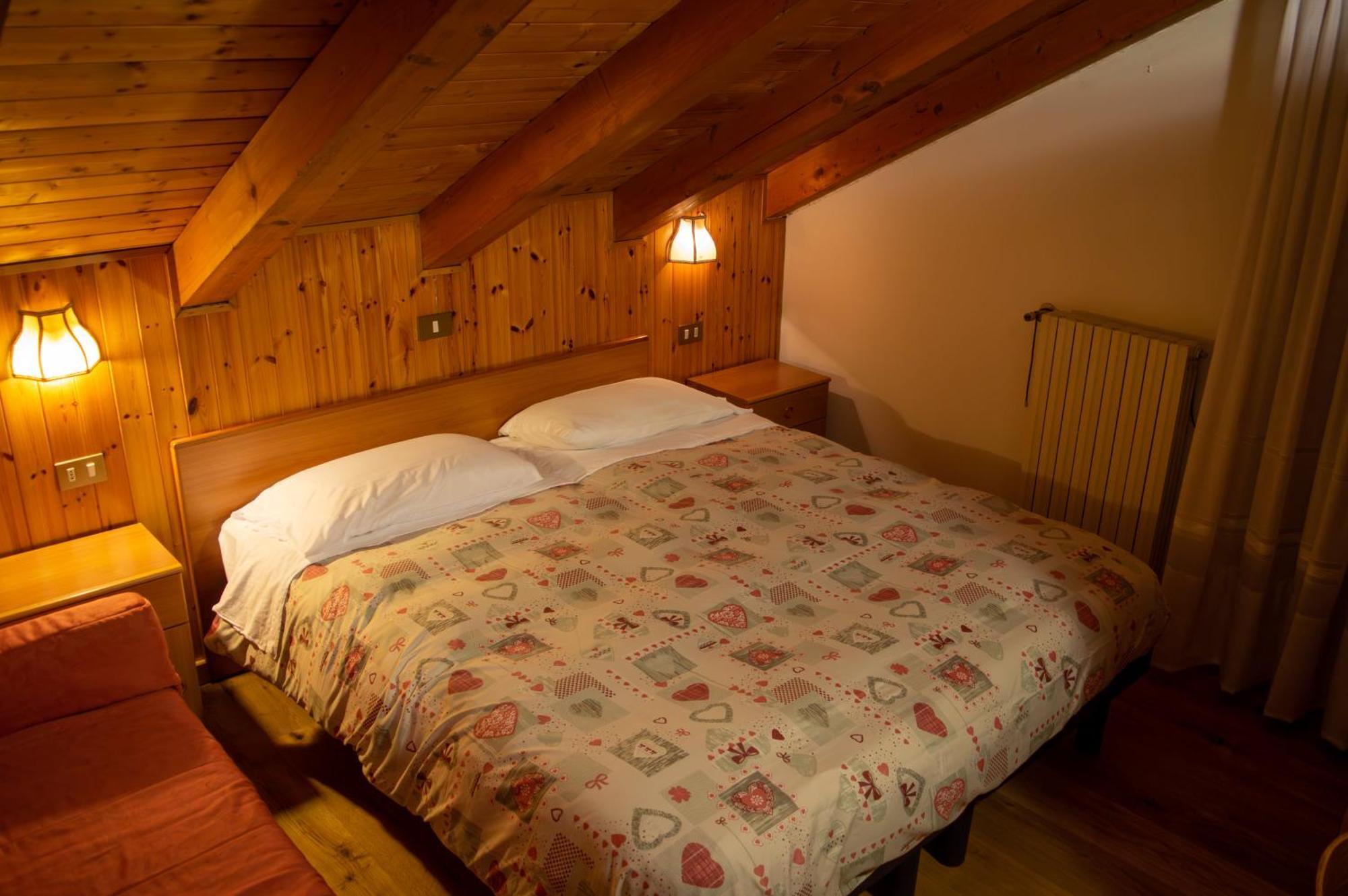 Hotel Serena - Tre Cime Views Auronzo di Cadore Værelse billede